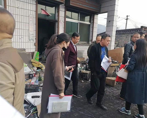 縣委、鎮(zhèn)府領導煤改電驗收工程